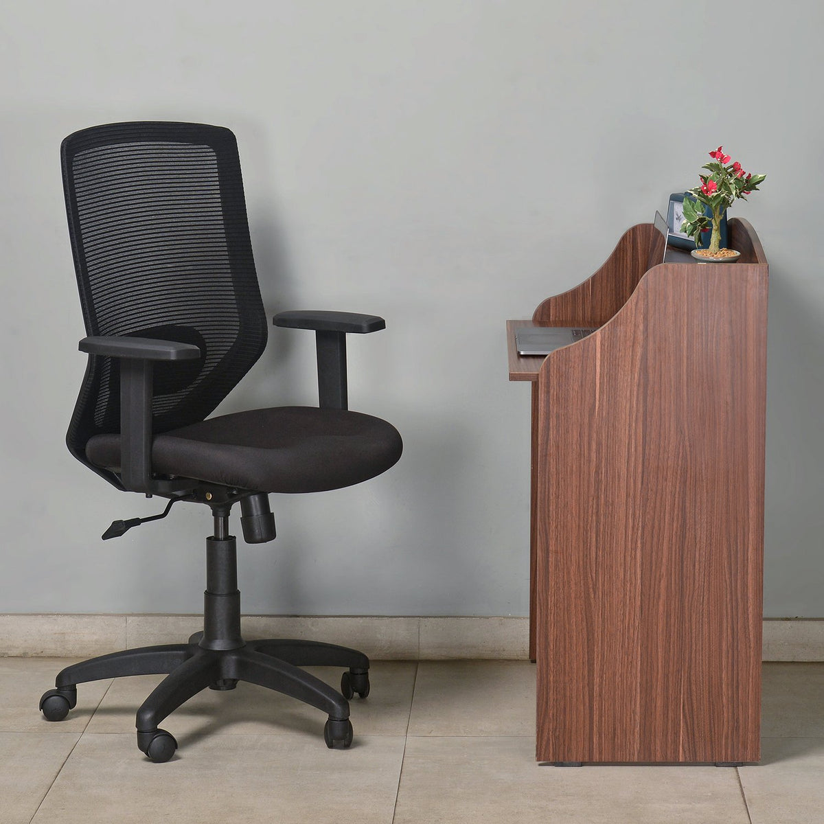 Nilkamal xeon outlet office chair