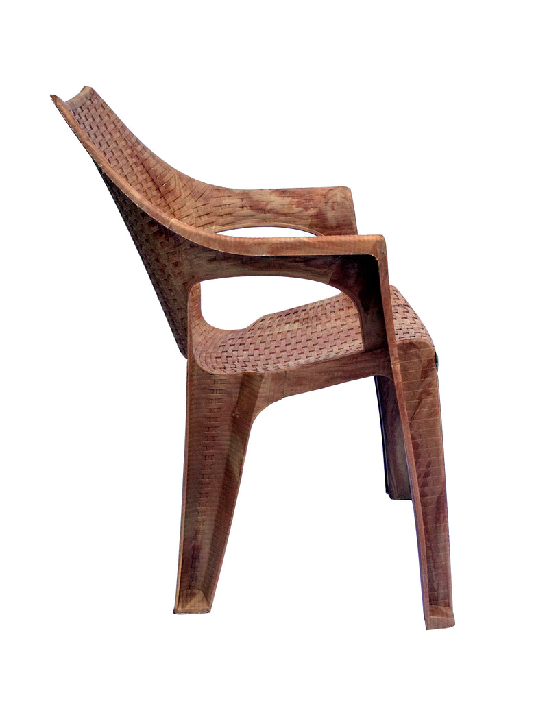 Homegenic Safari Plastic Chair | HOMEGENIC.